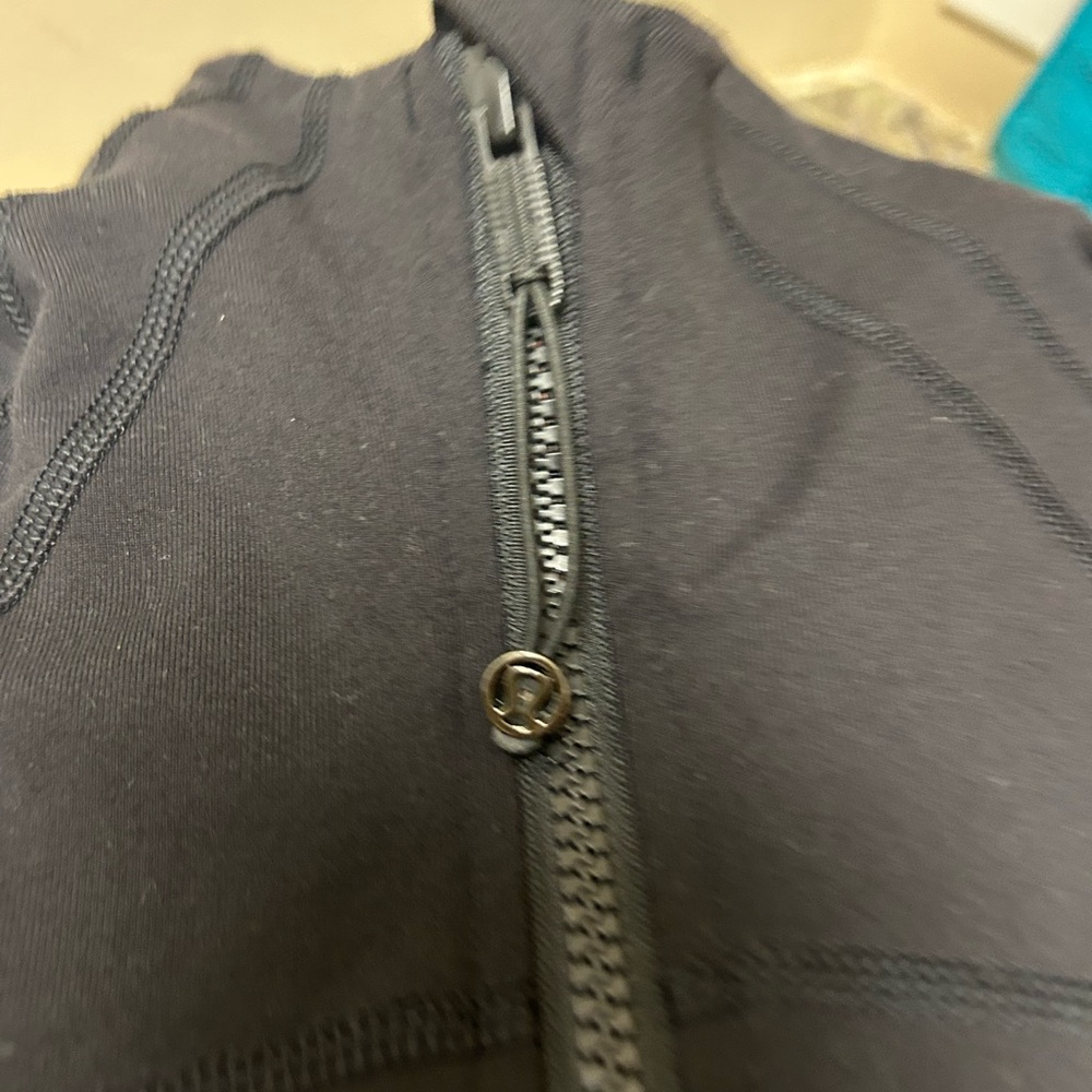 LULULEMON define jacket